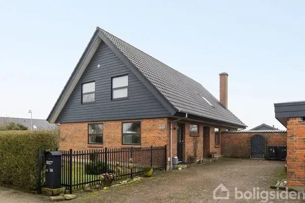 Villa på Ågårdsvej 58, 7480 Vildbjerg