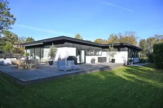 Villa på Østre Pennehavevej 25, 2960 Rungsted Kyst