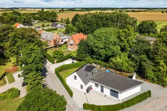 Villa på Kirkevej 71, 4872 Idestrup
