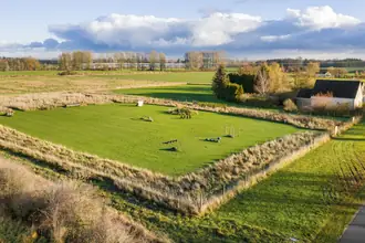 Landejendom på Møllevej 10, 5290 Marslev