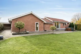 Villa på Klokkevænget 46, Gjellerup, 7400 Herning