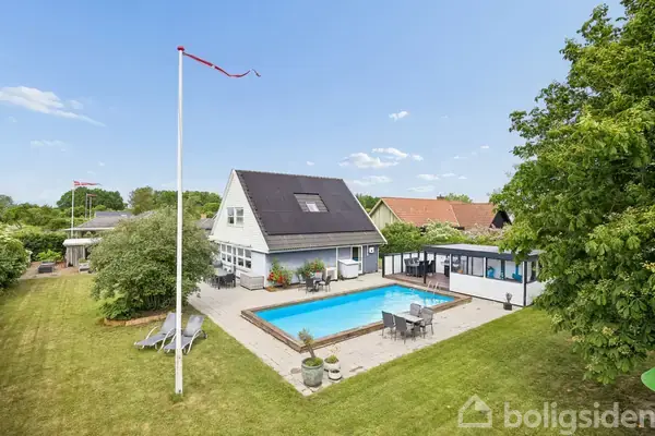 Villa på Tåsingevej 27, 4600 Køge