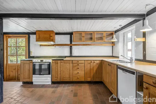 Villa på Varpelev Bygade 12, 4652 Hårlev