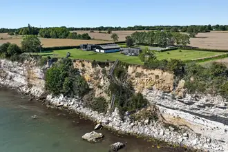 Landejendom på Præstegårdsvej 6, Højerup, 4660 Store Heddinge