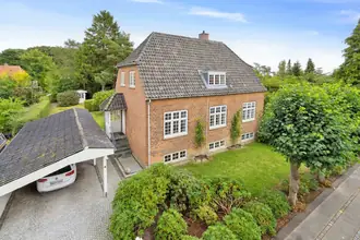 Villa på Garderhøjvej 16, 2820 Gentofte