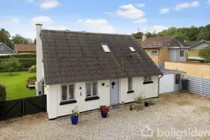 Villa på Ølstvadbrovej 17, 8940 Randers SV
