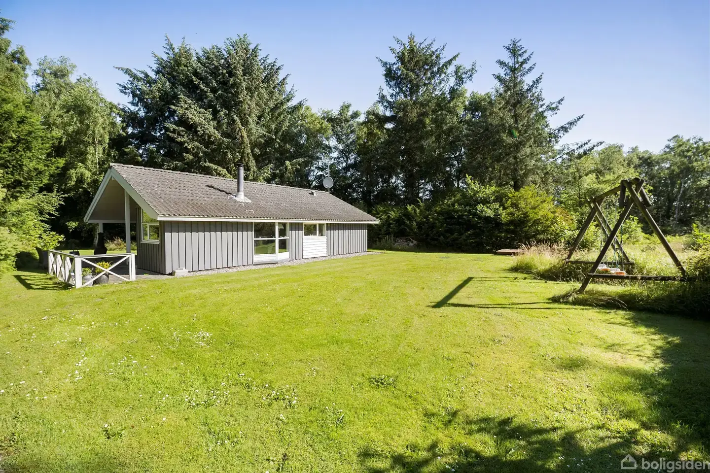 Moderne sommerhus i skønne Lovns