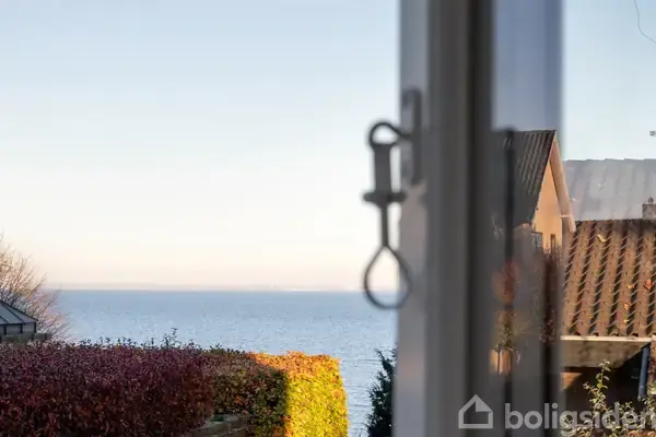 Villalejlighed på Taarbæk Strandvej 111, st., 2930 Klampenborg