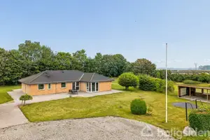 Landejendom på Kavshøjvej 10, 9541 Suldrup