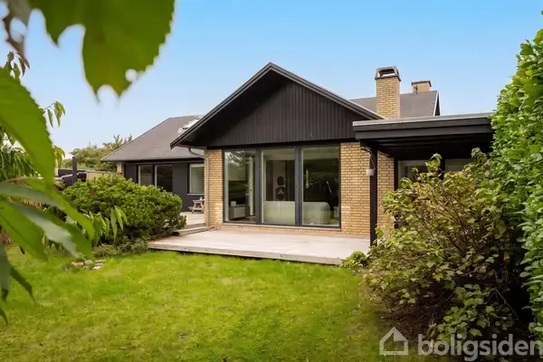 Villa på Troldager 8, 2950 Vedbæk