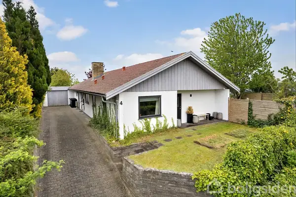 Villa på Kastanievej 4, 3400 Hillerød