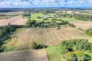 Landejendom på Digelsvej 5, 3480 Fredensborg