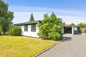 Villa på Bøgildsvej 4, Biersted, 9440 Aabybro