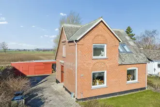 Villa på Nykøbingvej 156, Horreby, 4800 Nykøbing F