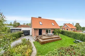 Villa på Engvangen 25, 8520 Lystrup