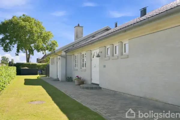 Villa på Solsikkevej 1, 4600 Køge