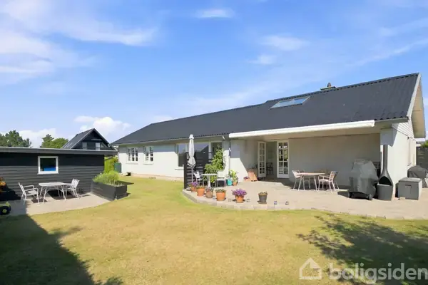 Villa på Solsikkevej 1, 4600 Køge