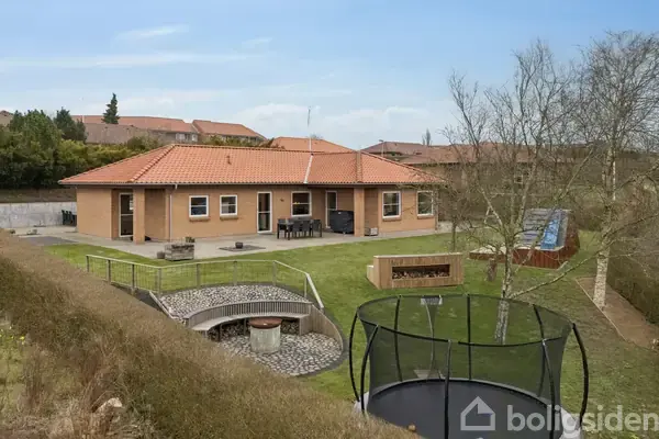 Villa på Æblebakken 6, 7600 Struer