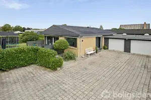 Villa på Ametystvej 13, 8541 Skødstrup