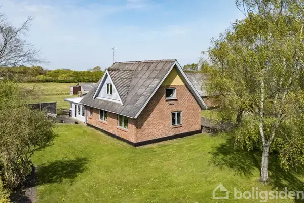 Villa på Hodsagervej 62, 7451 Sunds