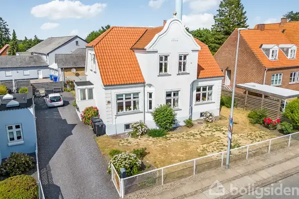 Villa på Østerbrogade 101, 4800 Nykøbing F
