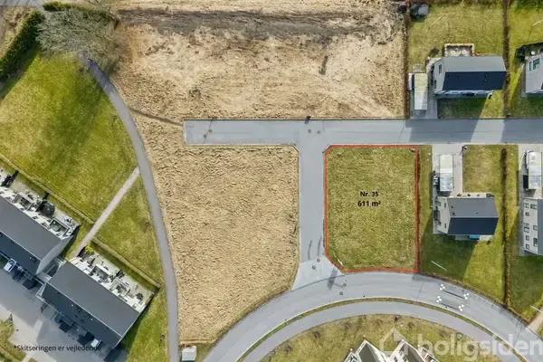 Helårsgrund på Holing Engpark 35, 7400 Herning