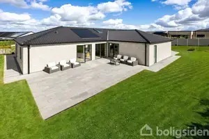 Villa på Grydeåsen 3, 2765 Smørum