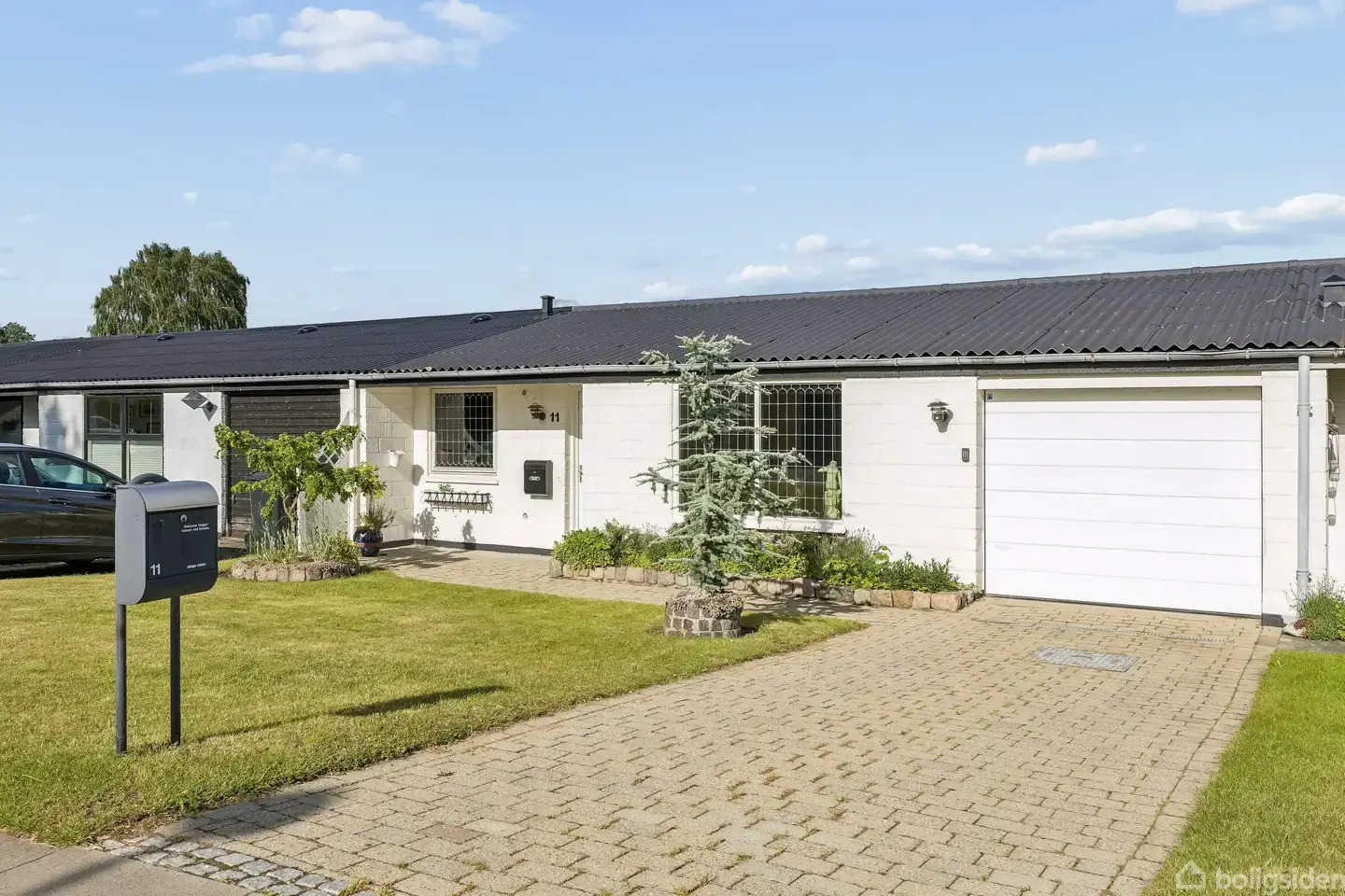 Sjældent udbudt - Rækkehus med gårdhave