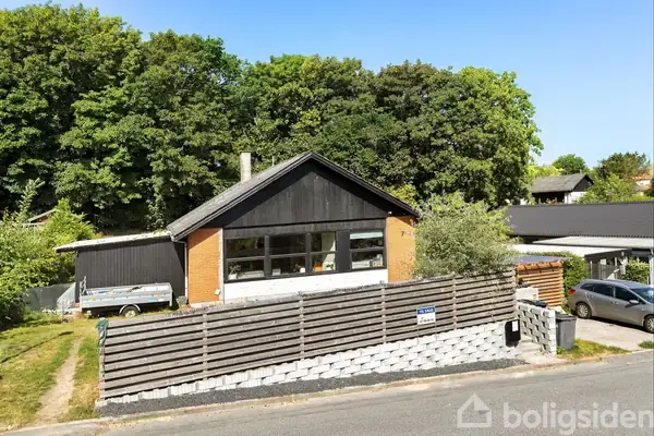 Villa på Uglemosen 7, 3390 Hundested