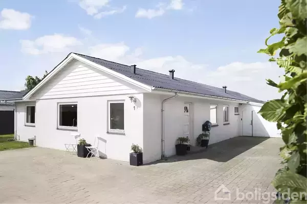 Villa på Arendalsvænget 1, 5320 Agedrup