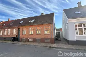 Rækkehus på Dampmøllegade 28, 3700 Rønne