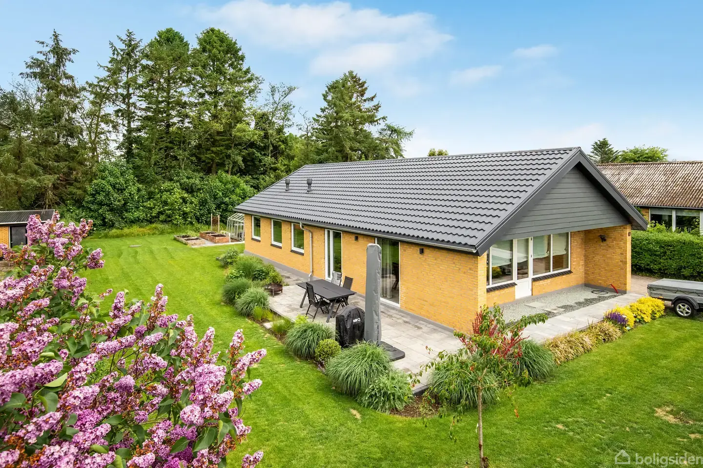 Indflytningsklar villa med plads til hele familien