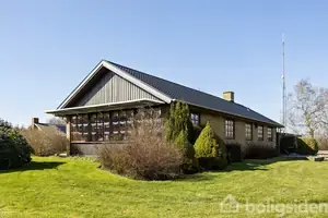 Villa på Skrænten 6, 8544 Mørke