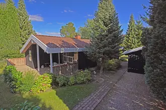 Fritidshus på Syrenvej 12, Horneby, 3100 Hornbæk