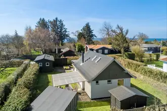 Fritidshus på Stødby Strandvej 51, 4983 Dannemare