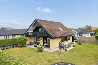 Villa på Tømmerupvang 64, 2770 Kastrup