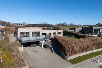 Villa på Elmehaven 10, 8520 Lystrup