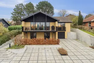 Villa på Filippavej 25, 8270 Højbjerg