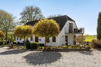 Landejendom på Ejstrup Møllevej 25, Asferg, 8990 Fårup