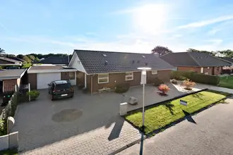 Villa på Styrmandsvænget 62, Hjerting, 6710 Esbjerg V