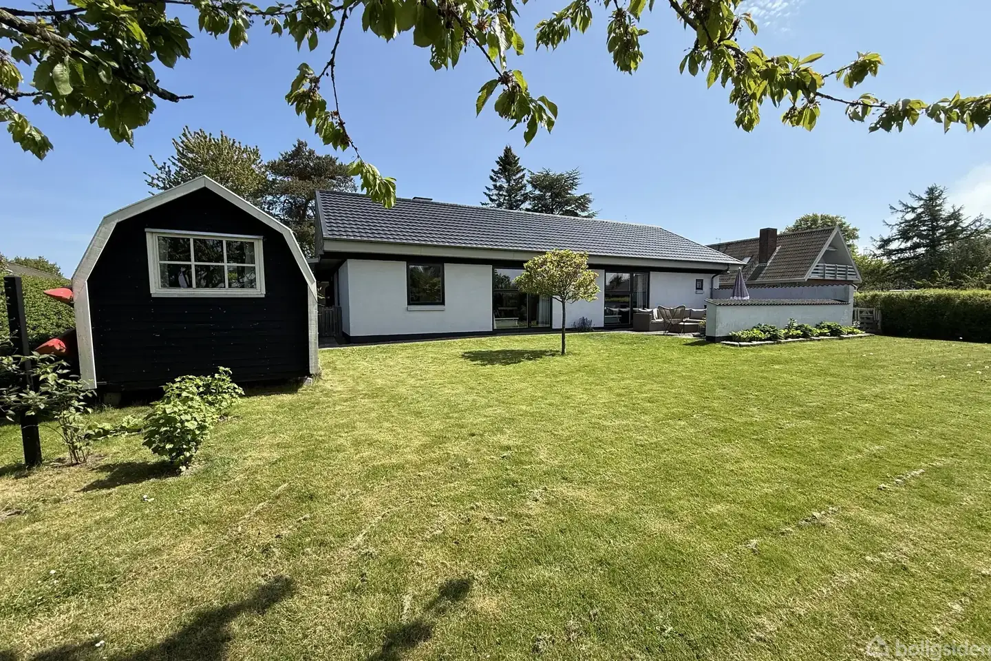 Energioptimeret hus på solrig grund med god placering