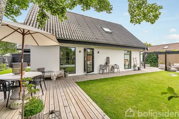 Villa på Under Lindene 11C, 8250 Egå