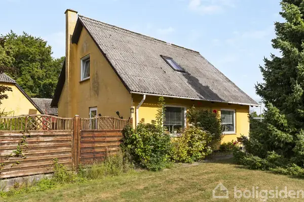 Villa på Linde Alle 47A, 4800 Nykøbing F