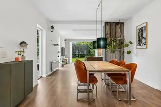 Villa på Jernbanevej 28, Tarup, 5210 Odense NV
