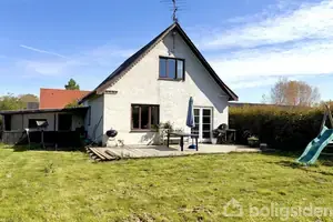 Villa på Engmosevej 19, 4800 Nykøbing F