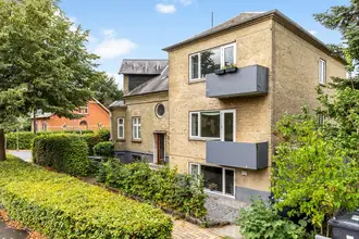 Ejerlejlighed på Hjallesevej 57, th., 5000 Odense C
