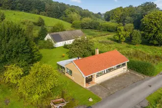 Villa på Bredingsgyden 8, Ravnebjerg, 5250 Odense SV