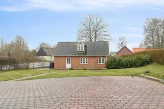 Villa på Vordingborg Landevej 18, V Egesborg, 4700 Næstved