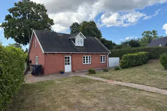 Villa på Vordingborg Landevej 18, V Egesborg, 4700 Næstved