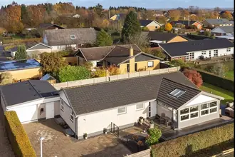 Villa på Tjørnevej 64, Fensmark, 4684 Holmegaard